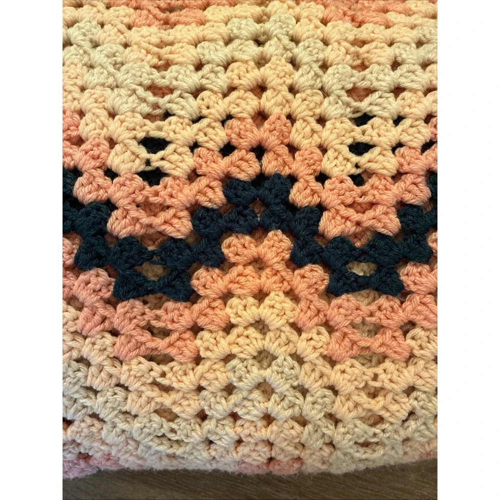 VTG Handmade Crochet Afghan Blanket Chevron Peaches & Navy 69